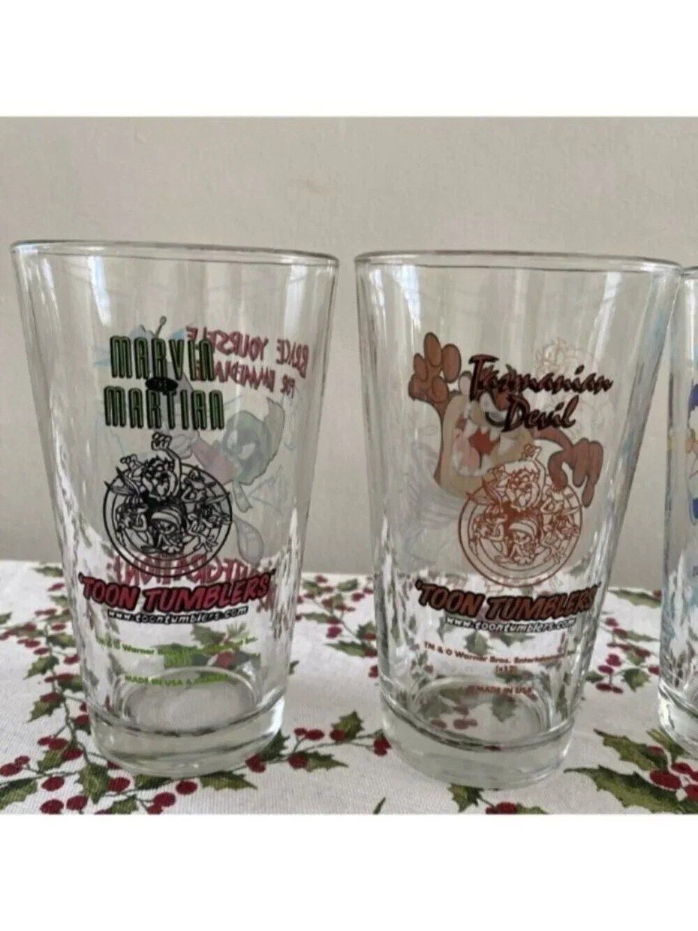FIVE Pint Glasses Looney Tunes Toon Tumblers Warner Bros. Cartoons Collector USA
